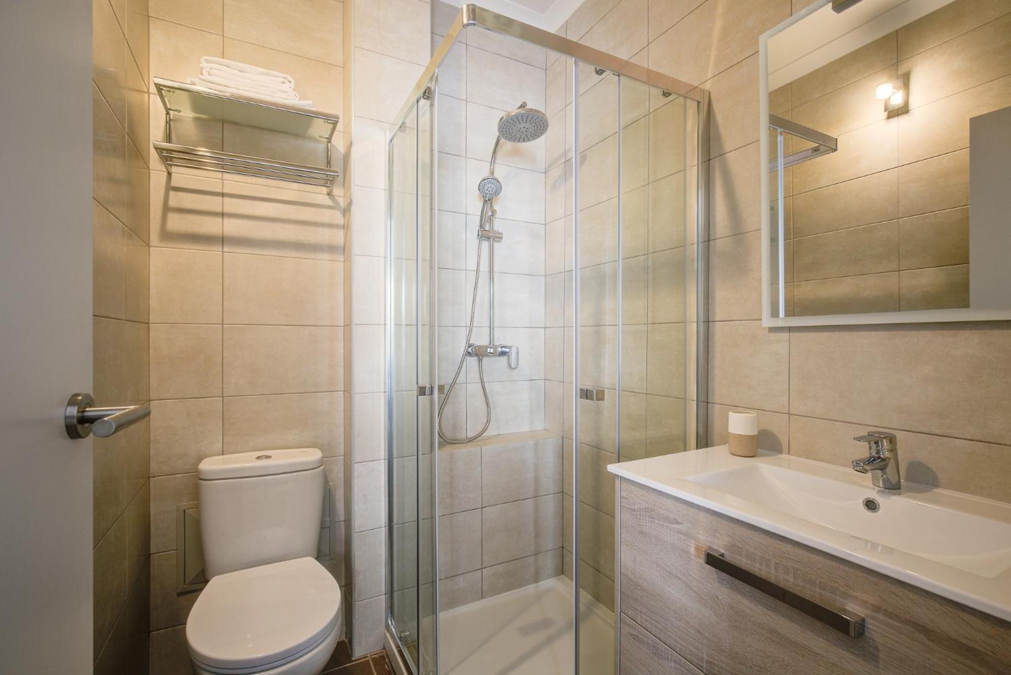 Altura Prime - 5 Suites, Private Pool And Parking, Walk To Beach Luaran gambar