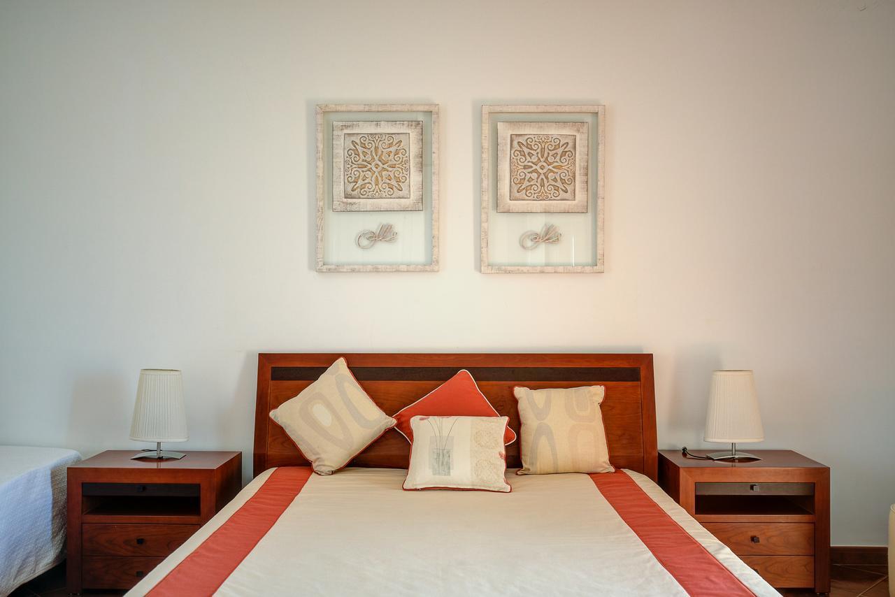 Altura Prime - 5 Suites, Private Pool And Parking, Walk To Beach Luaran gambar