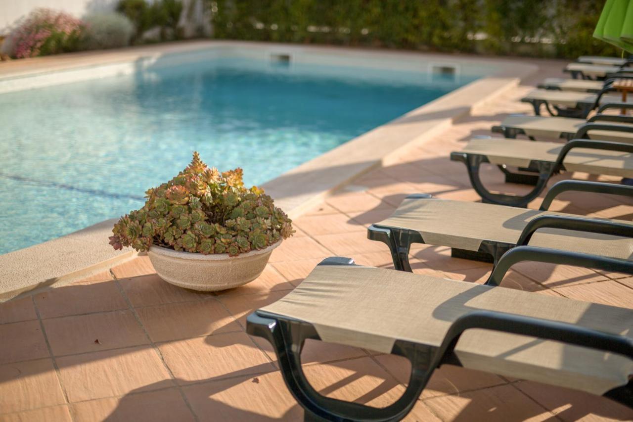 Altura Prime - 5 Suites, Private Pool And Parking, Walk To Beach Luaran gambar